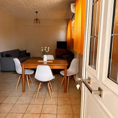 Apartment Luxury House 2 Xiropigado